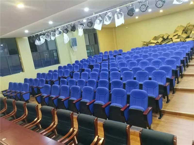 礼堂椅 工程案例图